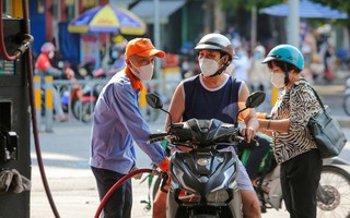 Dầu diesel giảm gần 700 đồng/lít