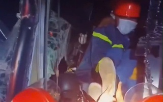 Giải cứu tài xế mắc kẹt trong cabin sau vụ tai nạn trên tuyến cao tốc Phan Thiết - Dầu Giây