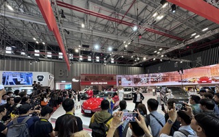 Vietnam Motor Show lại lỡ hẹn với người yêu xe