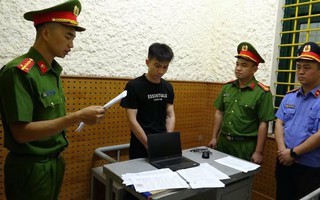 Người đàn ông tự xưng kiến trúc sư, chủ doanh nghiệp gây náo loạn khu chợ