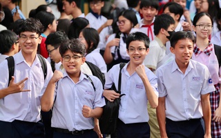 Thi vào lớp 10 tại TPHCM: Văn giàu cảm xúc, ngoại ngữ không đánh đố