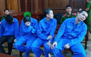  "Bảo kê" vỉa hè, 5 thành viên tổ trật tự đô thị hầu tòa
