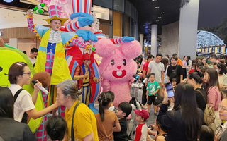 Ngàn nụ cười rạng rỡ tại "thành phố lễ hội thu nhỏ" Gigamall dịp Quốc tế thiếu nhi 1-6