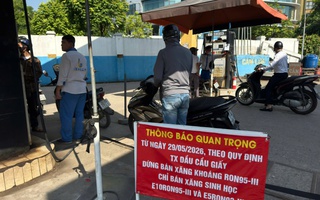 Nhiều khách hàng lần đầu trải nghiệm xăng sinh học E10