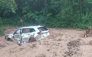 Sạt lở núi khiến 3 thanh niên bị vùi lấp, tử vong 