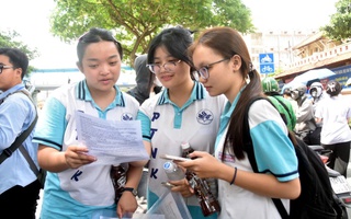 Ngày đầu thi tốt nghiệp THPT: Đề phân hóa cao, dự kiến phổ điểm 6-7