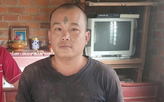 Đối tượng truy nã vừa từ nước ngoài trở về nhà thì bị bắt