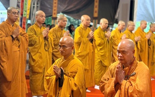 Lễ cầu siêu liệt sĩ tại công viên Lê Thị Riêng, TPHCM chiều 13-6