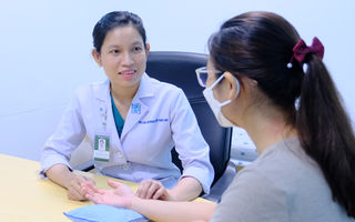 Không có chuyện phơi nắng chữa bách bệnh