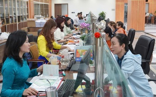 Không "giơ cao đánh khẽ"