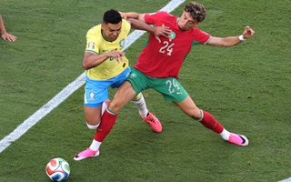 Morocco lỡ cơ hội lịch sử, Casemiro tệ nhất Brazil