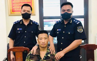 Lực lượng Hải quan bắt giữ 200 viên ma túy tổng hợp và 12.000 viên hồng phiến ở khu vực biên giới