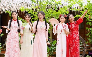 Bóc trần quy luật vận hành của showbiz
