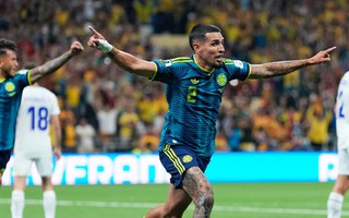 Uzbekistan có bàn lịch sử, nỗ lực bất thành trước Colombia ở World Cup