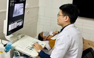 5 dấu hiệu cảnh báo ung thư tuyến giáp