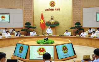 Hoàn thiện thể chế, tạo động lực phát triển kinh tế - xã hội