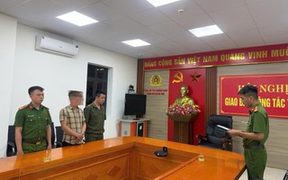 Khởi tố người đàn ông sử dụng chứng chỉ giả để hành nghề lái máy xúc