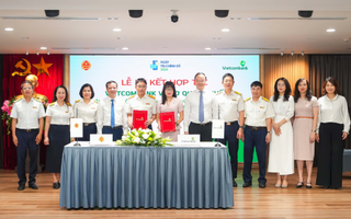 Vietcombank đồng hành Cục Thuế hỗ trợ hộ kinh doanh