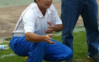 Các CLB V-League: Sẽ trở lại chính mình?