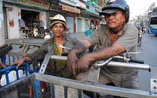 Mong đừng bỏ quên người lao động nghèo