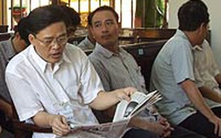 Thái “van xin” giám định lại giá