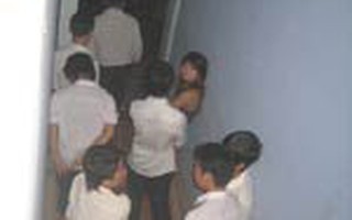 Sa chân vào cạm bẫy