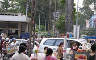 Làm không xong việc là do cán bộ