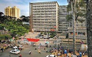 Sở GTVT vào cuộc lập lại trật tự trước cổng BV Chợ Rẫy