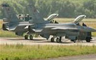 Không quân Pakistan đặt trong tình trạng khẩn cấp