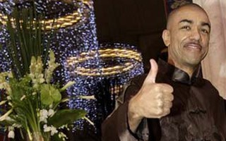 Chuyện về em trai của Obama tại Trung Quốc