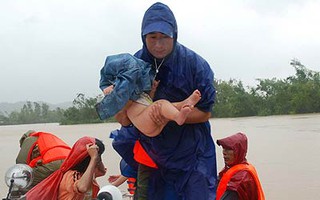Huy động mọi nguồn lực để cứu trợ