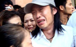 Nghẹn ngào tiễn đưa nghệ sĩ Hữu Lộc