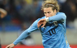 Forlan đoạt Quả bóng vàng World Cup 2010