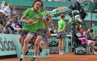 Nhặt bóng ở Grand Slam: Đừng tưởng chuyện nhỏ