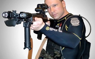 Kẻ thảm sát ở Na Uy thần tượng... Thủ tướng Putin!