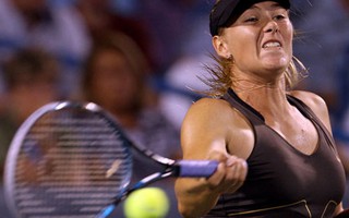 “Búp bê” Nga lội ngược dòng ngoạn mục