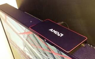 Máy tính AMD nhỏ như bì thư