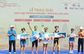 Vietnam Airlines tổ chức thành công giải chạy Run For Love 2024