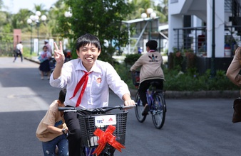 “TTC - Nâng bước thành công”: 40 năm cùng học sinh vượt khó