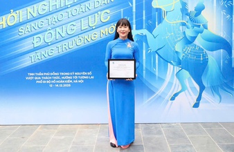 Bà Trịnh Thị Hồng Vân được vinh danh Doanh nhân Khoa học & Công nghệ tiêu biểu
