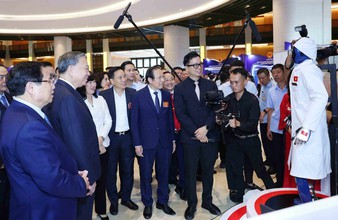 Vinmec gây ấn tượng với robot y tế “Make in Vietnam” và công nghệ 3D đột phá