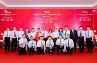 Vedan Việt Nam trao kỷ niệm chương tri ân nhân viên gắn bó 20, 25 và 30 năm