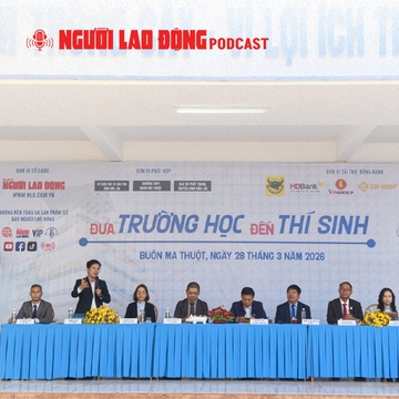"Đưa trường học đến thí sinh": Ngành kinh tế có “lép vế” trước công nghệ thông tin?