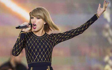 1989 của Taylor Swift 3 tuần liên tiếp thống trị Billboard