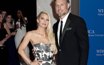 Jessica Simpson và Eric Johnson “chi khủng” cho đám cưới