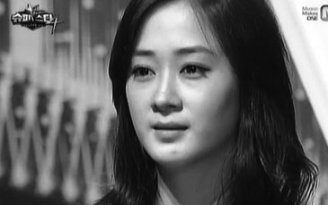 Nữ ca sĩ Hàn Quốc chết trẻ vì tai nạn xe