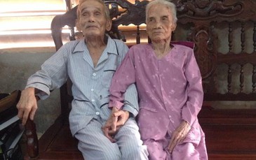 Cặp vợ chồng cao tuổi nhất Việt Nam: 106 và 104 tuổi!