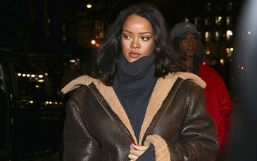 Rihanna mệt mỏi với “fan cuồng” quấy rối, dọa giết