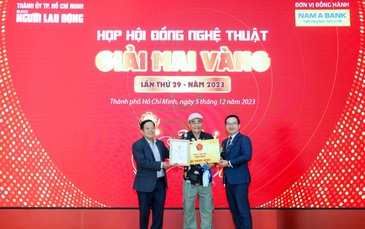 “Mai Vàng tri ân” vinh danh NSND Việt Anh