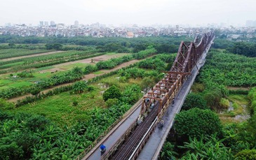 Thủ tướng chỉ đạo tạo thuận lợi cho Hà Nội phát triển trục sông Hồng